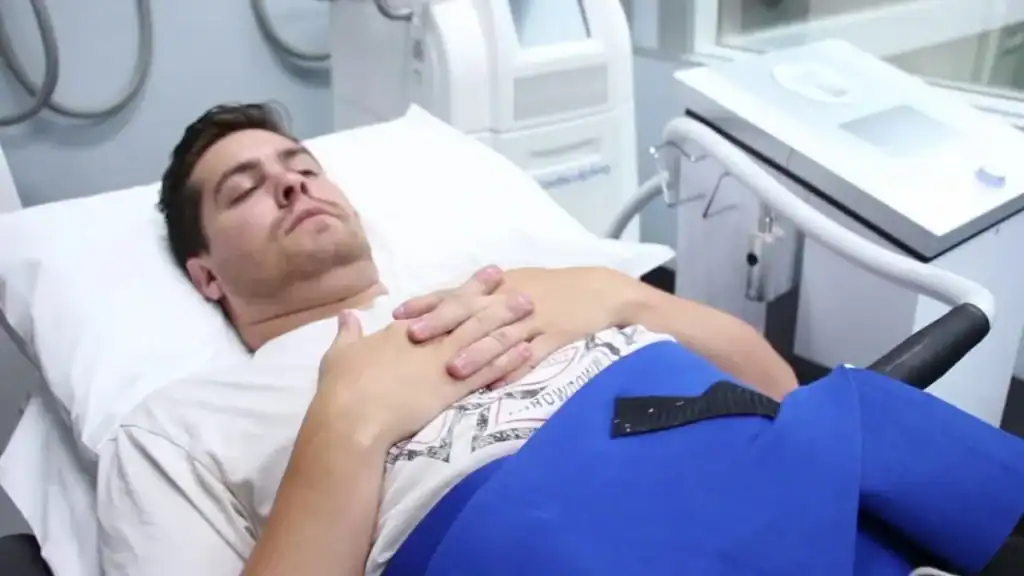 Transforming Bodies: Celebrity Success Stories and the Truth Behind Body Contouring 2 Image of male having body contouring Southall treatment
